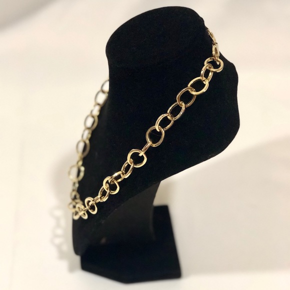 Gold Necklace - Picture 4 of 6